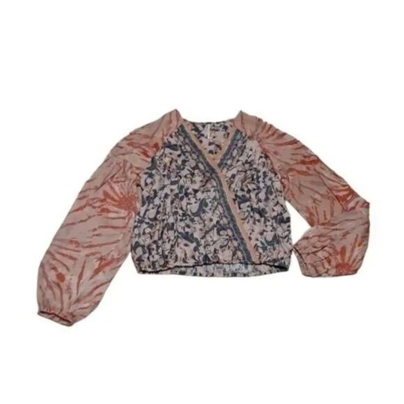 Free People Cruisin' Together Printed Boho V Neck Long Sleeve Cropped Top S - Picture 2 of 10